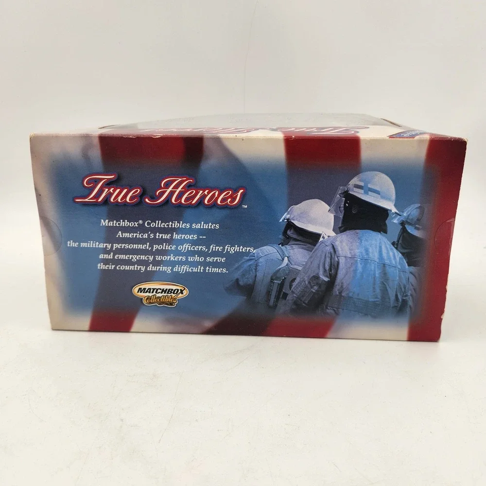 Matchbox Collectibles True Heroes 2001 Diecast Set 4 Vehicles & Flag Pin 50854